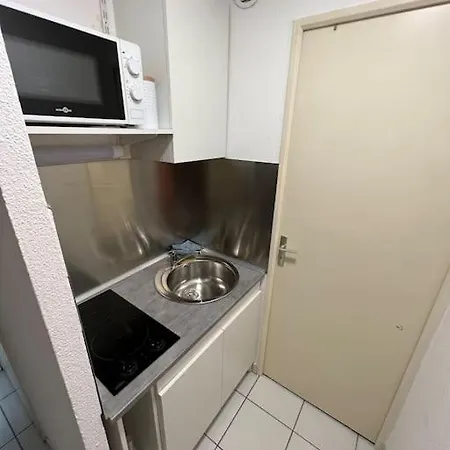 アパート Le Studio 36 A Nimes, Wifi, Balcon *