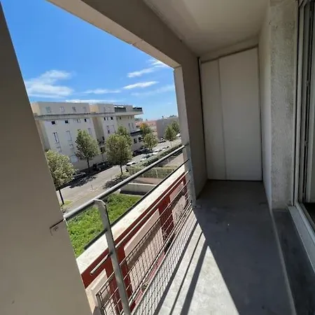 Apartamento Le Studio 36 A Nimes, Wifi, Balcon Nimes